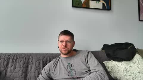 Snapshot of fattenmenow chatting on February 9, 11:14 am fattenmenow online show from February 9, 11:14 am