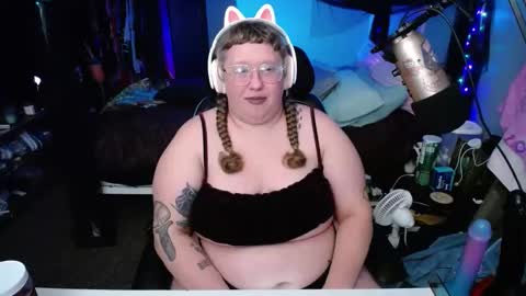 FatVeronica online show from February 7, 6:24 am