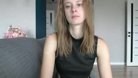 Snapshot of favoriteyour chatting on October 13, 4:23 am favoriteyour online show from October 13, 4:23 am