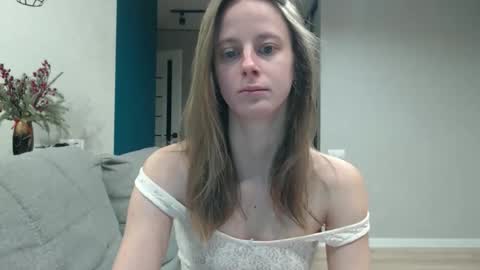 favoriteyour online show from December 22, 4:42 am