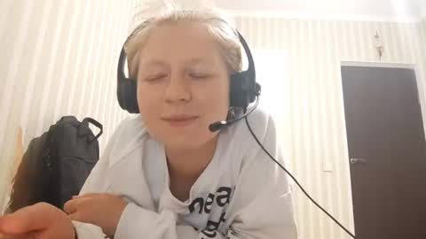 Jenny online show from June 16, 3:36 pm
