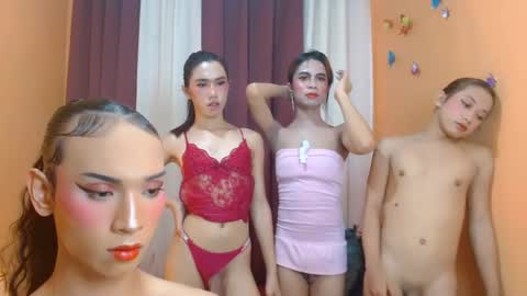 Snapshot of fckcieloangel chatting on March 26, 2:22 pm fckcieloangel online show from March 26, 2:22 pm