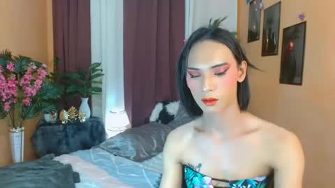 Snapshot of fckcieloangel chatting on May 2, 3:06 pm fckcieloangel online show from May 2, 3:06 pm