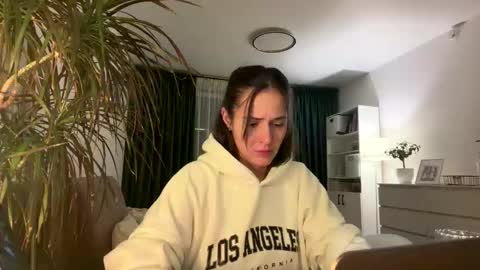 Fedariss online show from December 19, 7:54 pm