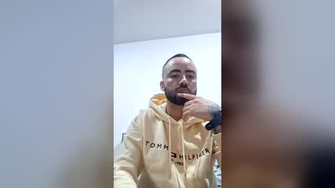 Federico Ofarrel online show from June 15, 7:10 am