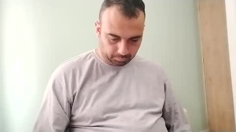 Snapshot of federikofer2 chatting on February 8, 3:53 pm federico online show from February 8, 3:53 pm