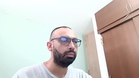 Snapshot of federikofer2 chatting on February 22, 4:49 pm federico online show from February 22, 4:49 pm