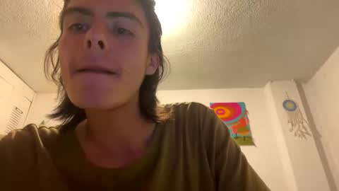 Snapshot of feeenti_dream chatting on December 27, 12:39 am feeenti_dream online show from December 27, 12:39 am