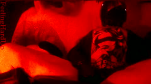 Snapshot of feelinghardup chatting on February 25, 3:31 am FeelingHardUp online show from February 25, 3:31 am