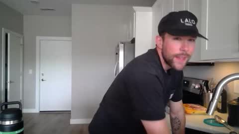 Ethan Slayher online show from May 5, 8:39 pm