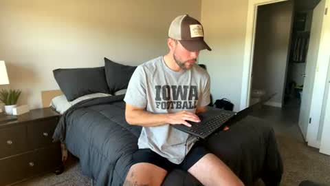Ethan Slayher online show from June 22, 10:51 pm