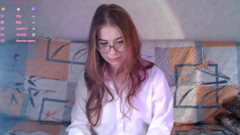 Hi Im Milly  nice 2 meet u 3 online show from May 15, 3:52 pm