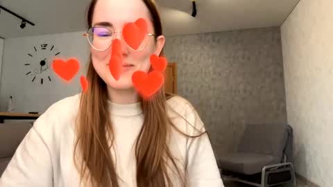 Mary online show from March 21, 8:19 am