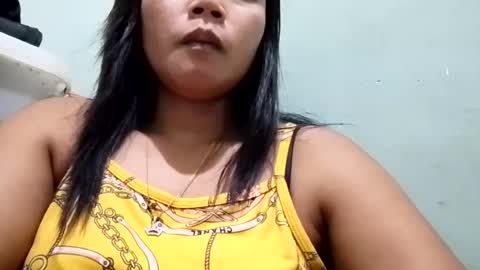 Snapshot of felicia1323 chatting on July 9, 12:20 pm felicia1323 online show from July 9, 12:20 pm