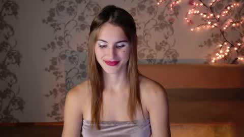 Frida online show from July 19, 7:06 pm