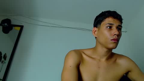 felipearango888 online show from June 27, 6:57 pm