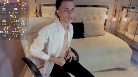 Snapshot of felix_haze chatting on July 7, 6:01 pm FELIPE online show from July 7, 6:01 pm