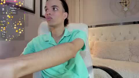 Snapshot of felix_haze chatting on July 10, 6:10 pm FELIPE online show from July 10, 6:10 pm