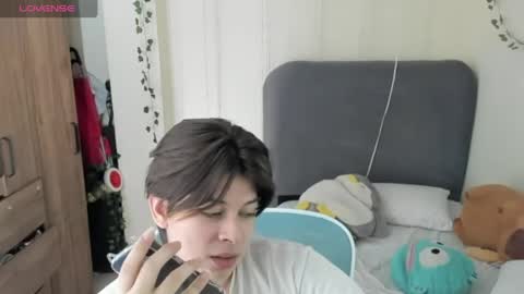 Snapshot of felix_leex chatting on May 22, 7:08 pm Felix leex online show from May 22, 7:08 pm