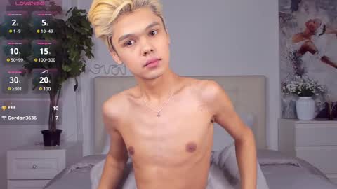 Felix online show from March 5, 7:27 pm