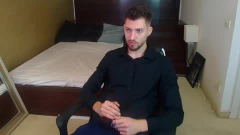 Snapshot of felixrook chatting on June 7, 4:05 am FelixRook online show from June 7, 4:05 am