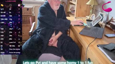 Adam online show from April 11, 7:24 am