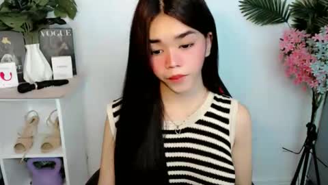 YOUR BEAUTIFUL ASIANFHEMY online show from May 16, 11:46 pm