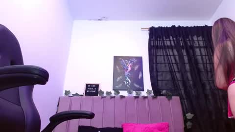 Snapshot of fenix_11_ chatting on January 9, 9:26 pm Alejandra online show from January 9, 9:26 pm