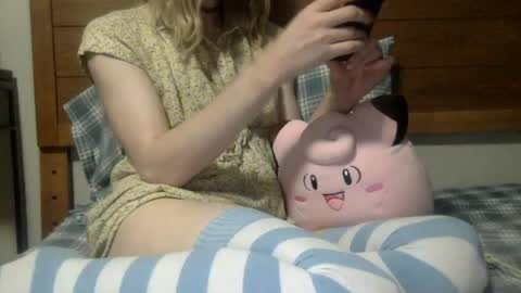 fenn88_ online show from July 13, 2:58 am