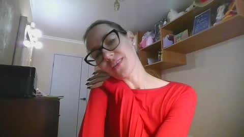 feraliss online show from November 22, 9:30 am