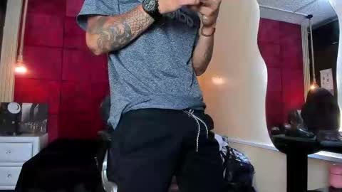 Daniel Fernando online show from September 17, 7:15 pm