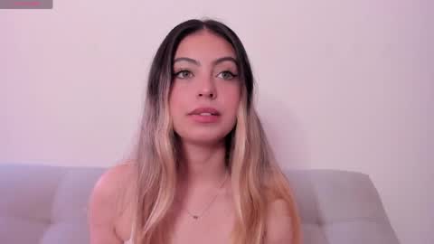 Snapshot of fernanda_aaa chatting on May 20, 3:18 pm fernanda online show from May 20, 3:18 pm