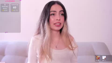 fernanda  online show from July 6, 3:47 pm