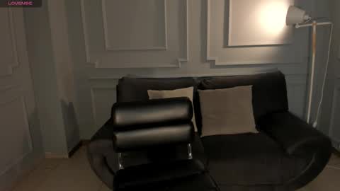 FER  online show from October 15, 2:17 pm