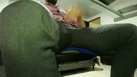 Snapshot of fernandoquindiano chatting on January 1, 7:41 am Samuel online show from January 1, 7:41 am