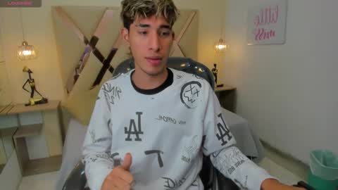 FER PHOENIX online show from November 15, 4:21 am