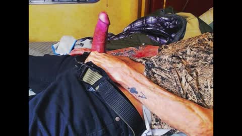 Snapshot of ferra_testarossa chatting on December 16, 5:06 am ferra_testarossa online show from December 16, 5:06 am