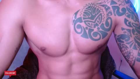 Snapshot of festbody1 chatting on January 31, 5:53 pm Festbody1 online show from January 31, 5:53 pm
