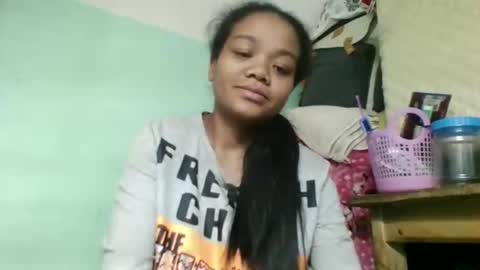 fetranialdy online show from October 24, 5:04 am