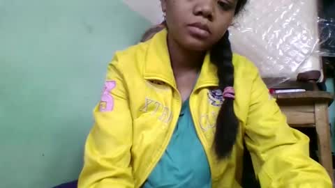 fetranialdy online show from December 2, 4:40 am