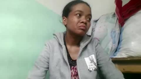 fetranialdy online show from February 9, 5:22 am