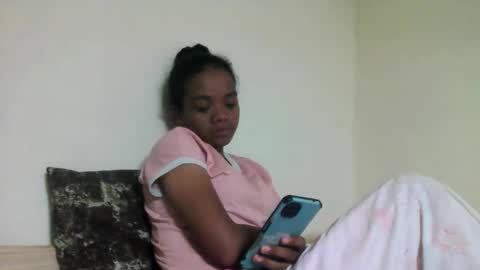 Snapshot of fetranialdy chatting on May 9, 4:12 pm fetranialdy online show from May 9, 4:12 pm