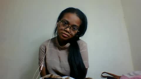 Snapshot of fetranialdy chatting on June 28, 2:34 pm fetranialdy online show from June 28, 2:34 pm