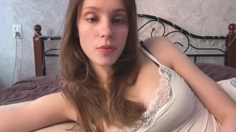 Snapshot of fflloowweerr chatting on May 1, 7:57 am Lisa online show from May 1, 7:57 am