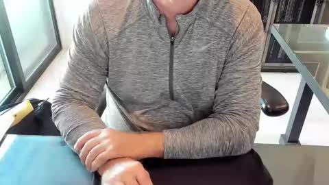 Snapshot of fhetzl chatting on November 6, 11:04 pm fhetzl online show from November 6, 11:04 pm