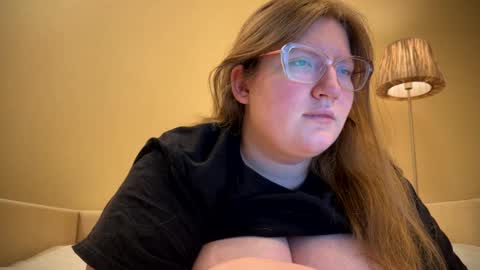 Sophie online show from February 20, 9:55 am