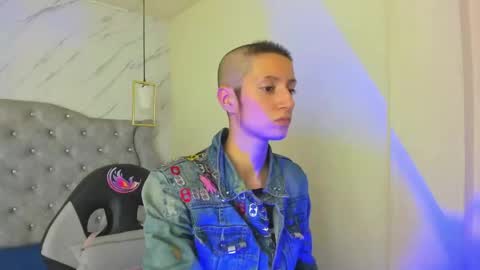   online show from April 16, 12:06 pm