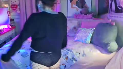 fieryminx67 online show from February 27, 2:44 am