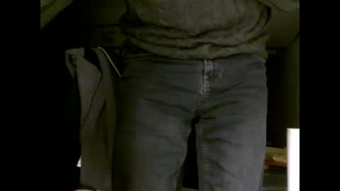 Snapshot of fifi010203 chatting on October 24, 4:42 am fifi010203 online show from October 24, 4:42 am