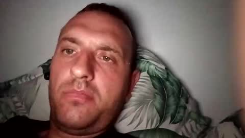 Nick online show from October 18, 8:09 pm